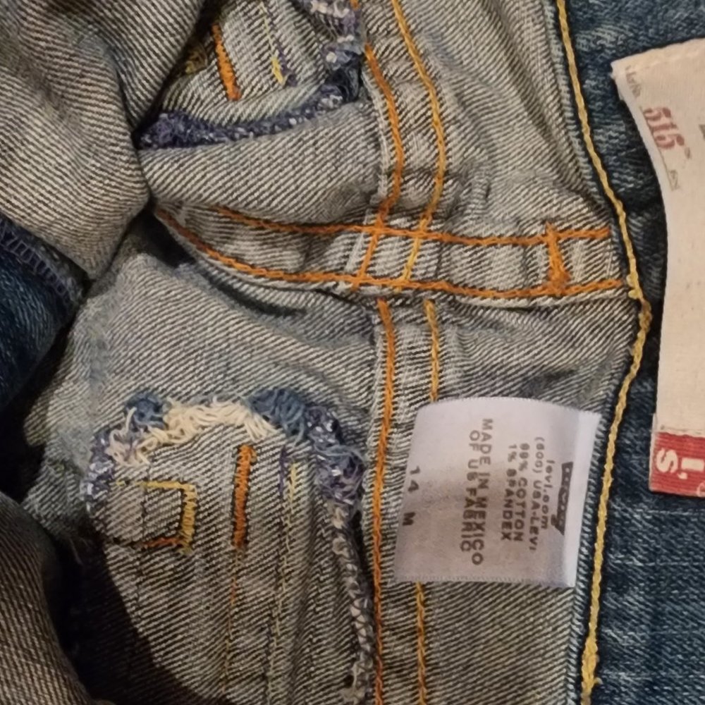 Levis Flare Jeans